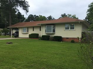 141 Emerson St, Gadsden, AL 35901