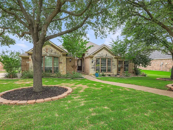 10302 Broadmoor Ln, Rowlett, TX 75089