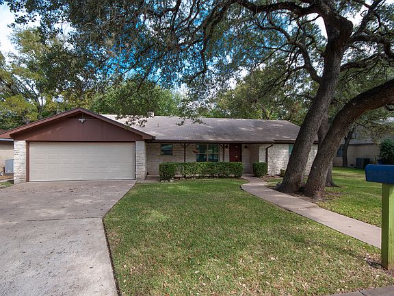 4th image of 12807 Dakota Ln