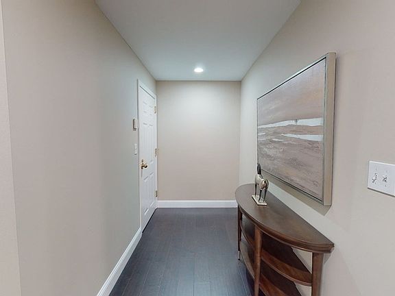 3rd image of 150 Staniford St APT 212