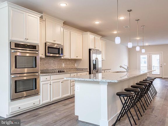5th image of this home