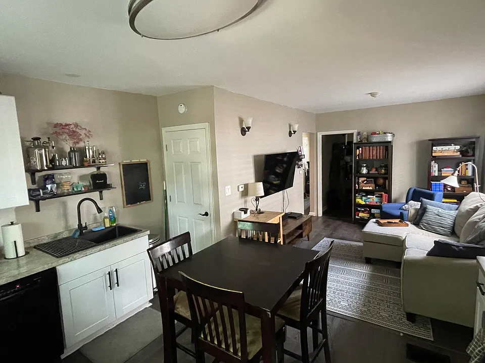 28-30 Columbia Ave #2