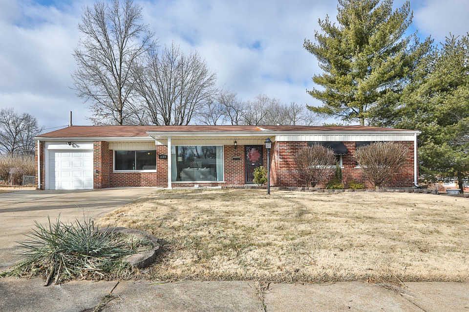 1st image of 1123 Midiron Ave