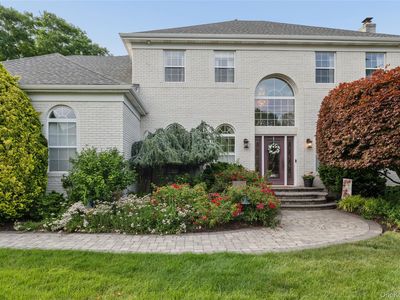 15 Barnaby Court E, Hauppauge, NY, 11788