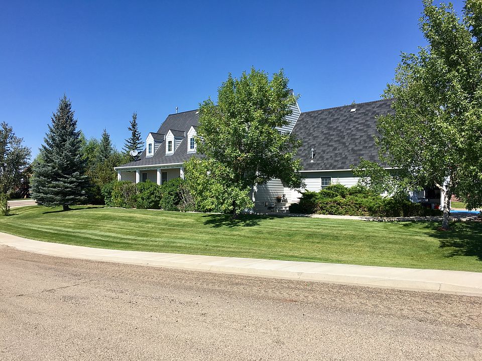 910 Eagle Drive 