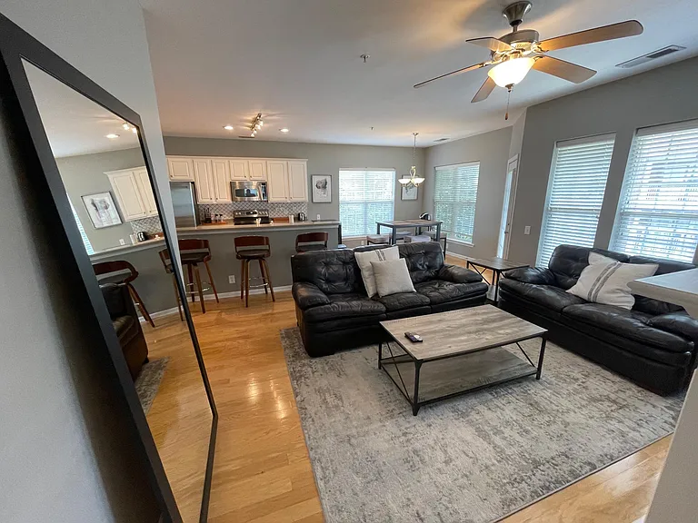 3182 Margellina Dr — Photo 6