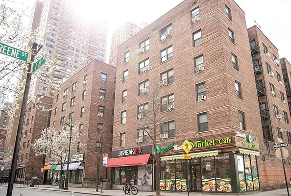 Sold by Compass | media 7