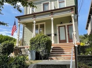 715 20th Ave E #1, Seattle, WA 98112