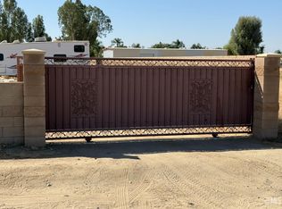9739 Breckenridge Rd, Bakersfield, CA 93307