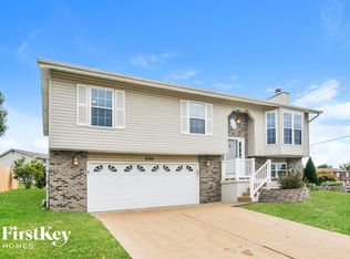 2105 Cromwell Ct, Arnold, MO 63010