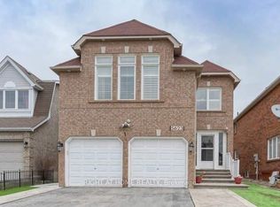 5623 Bell Harbour Dr, Mississauga, ON L5M 5J3