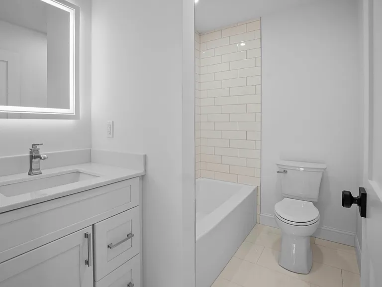 30 Manila Ave #1A — Photo 25