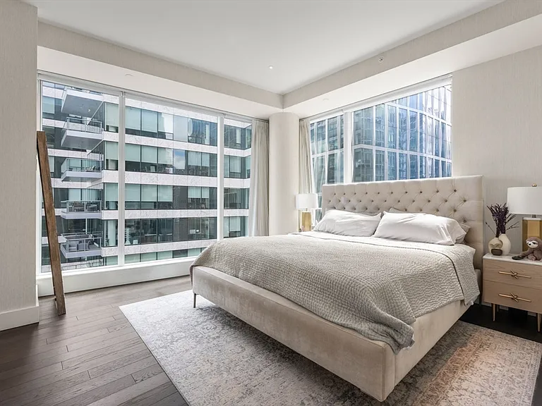 22 Liberty Dr #9G — Photo 17