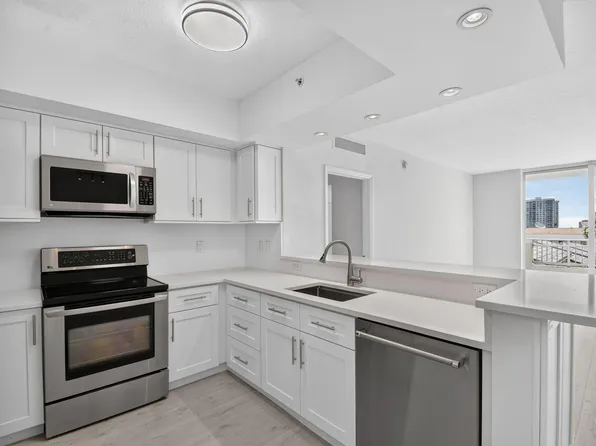 403 S Sapodilla Avenue #409, West Palm Beach, FL 33401