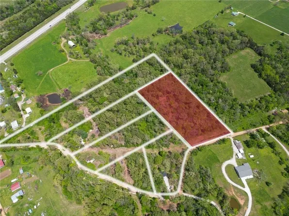 16106 Boundary Line Rd, Garfield, AR 72732