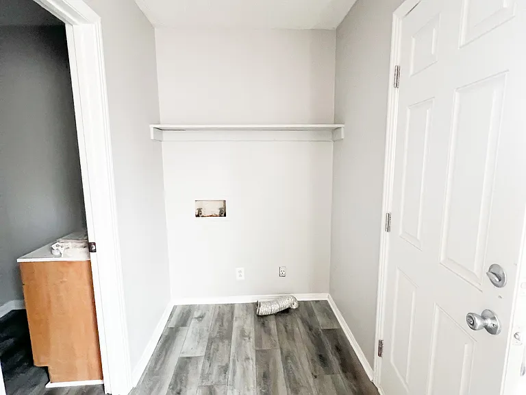 219 Taft Dr #2 — Photo 8