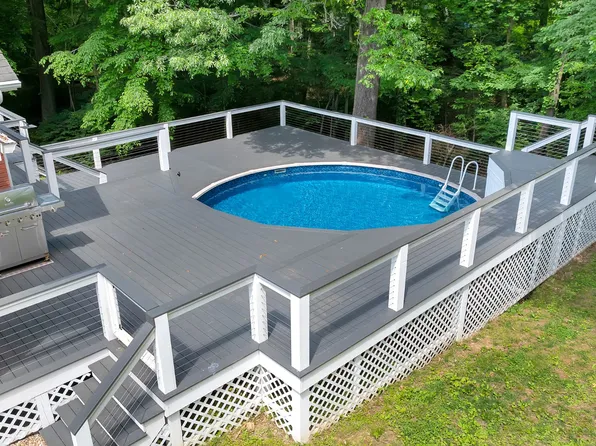 301 McKinney St, Estill Springs, TN 37330
