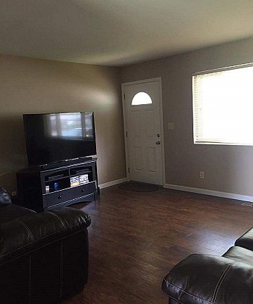 2nd image of 1396 Seneca Dr