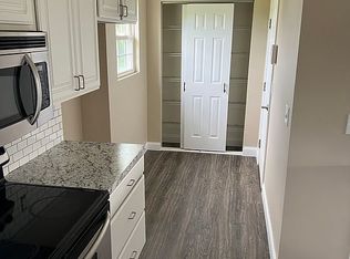 3043 Victorian Pl, Hurricane, WV 25526
