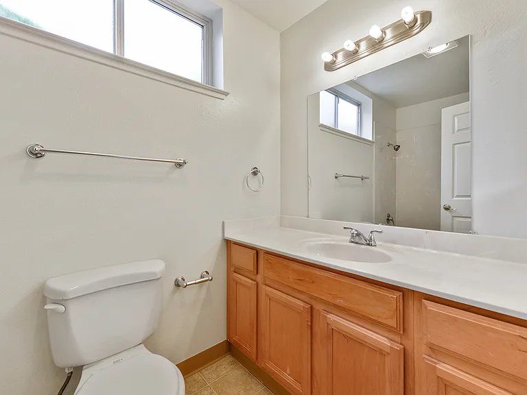 Birchwood Apartments — Photo 5