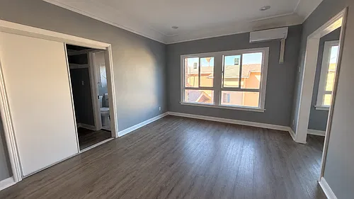 Floor plan 206