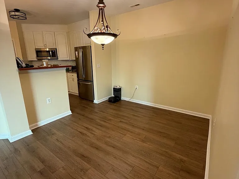 400 Symphony Cir #219H — Photo 5