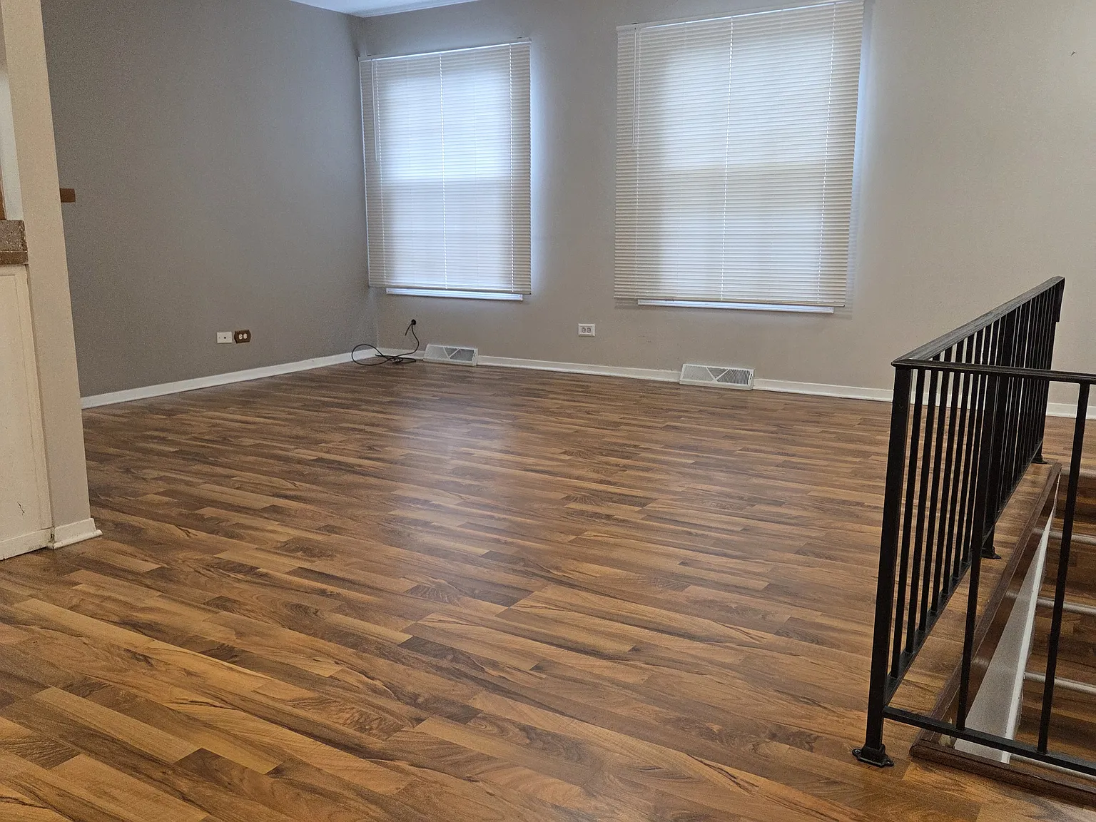 2 bed, 882 sqft, $1,895 — Photo 2