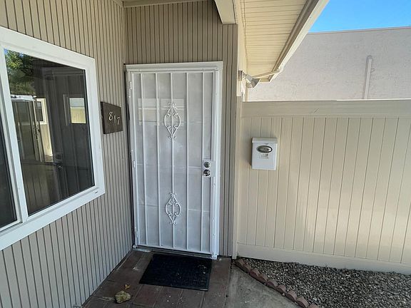 5th image of 817 W 9th Ave #817