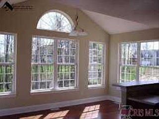 2nd image of 6043 Tyndale Ln