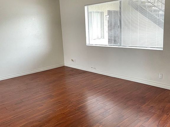 2nd image of 309 S Del Mar Ave #2