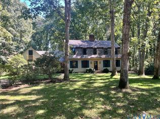 2725 Queenswood Rd, Midlothian, VA 23113