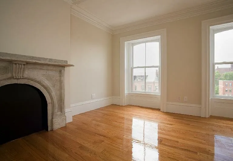 658 Massachusetts Ave #5 — Photo 1