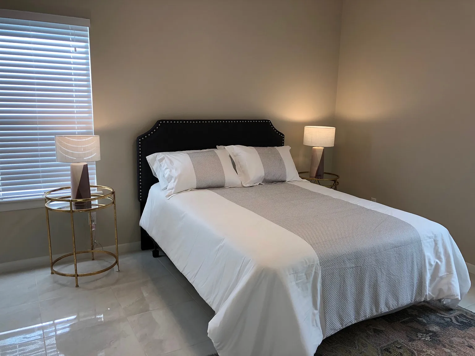 Cherokee Apts — Photo 4