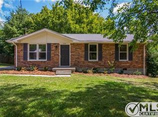 112 Evergreen Cir, Hendersonville, TN 37075