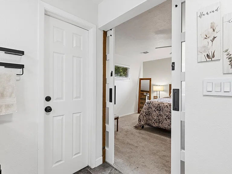 1400 Northridge Dr — Photo 16