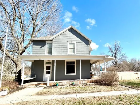 610 College St, Tarkio, MO 64491