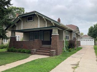 1818 W Division St, Grand Island, NE 68803