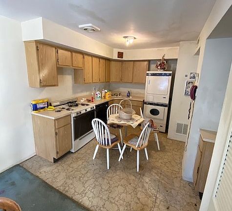 5th image of 23A Bunnell Ct