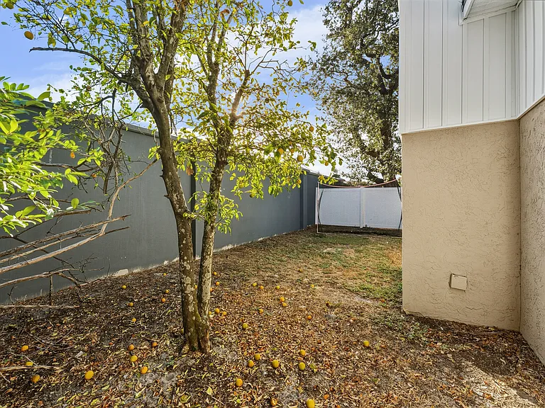 4016 W Nassau St — Photo 37
