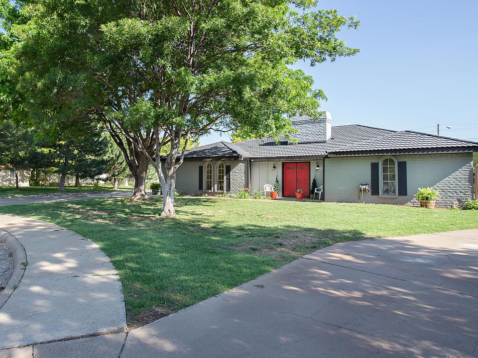 1st image of 3404 Carlton Dr