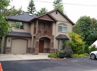 5152 SW 49th Dr, Portland, OR 97221