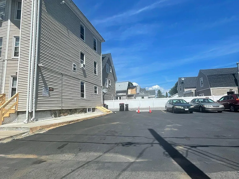 92 Myrtle St #1 — Photo 5