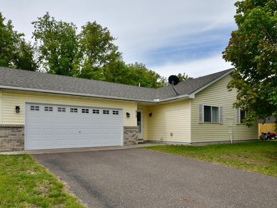 513 Horseshoe Ln, Braham, MN, 55006