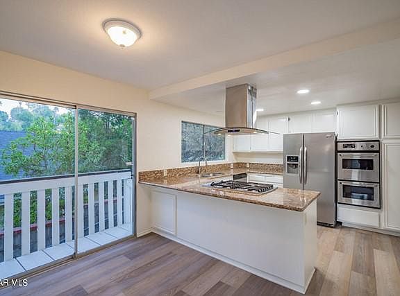 2nd image of 22262 Avenue San Luis