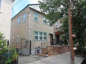 7931 69th Ave, Middle Village, NY