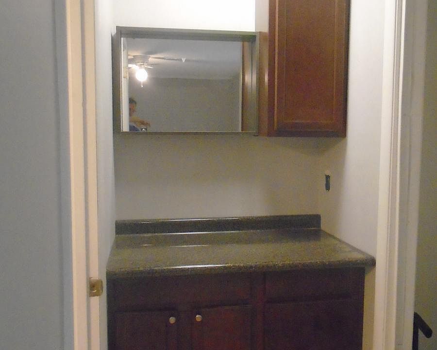 Master Vanity