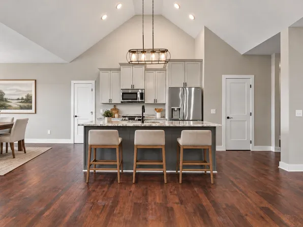 630 Bridle Path Ln, Hartsville, TN 37074