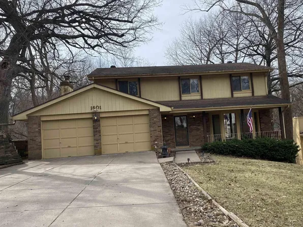 1601 Camp Gifford Rd, Bellevue, NE 68005