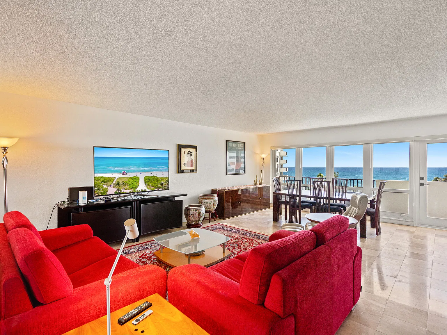 2 bed, 2.0 bath, 1700 sqft, $6,200 — Photo 2