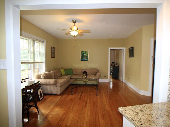4th image of 110 S Scoville Ave APT 2D
